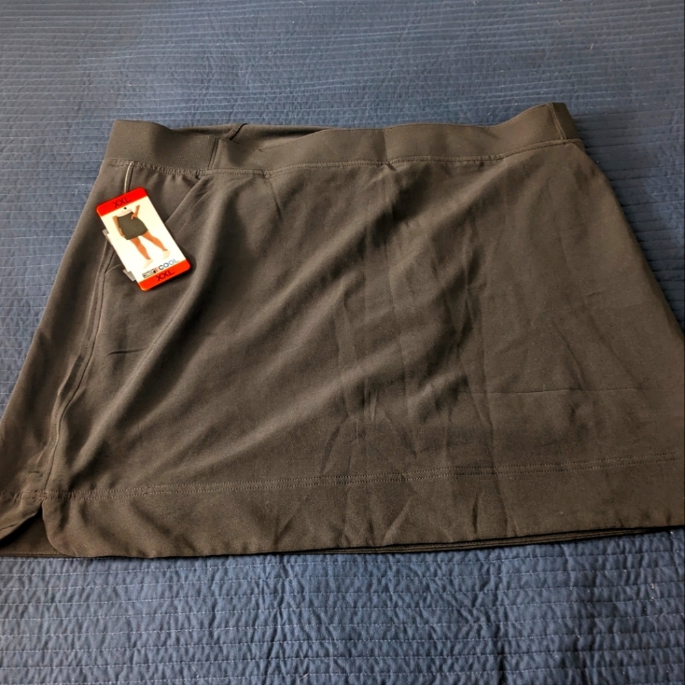 32 Degree Cool Women 2XL Polyester Black NWT Skirt